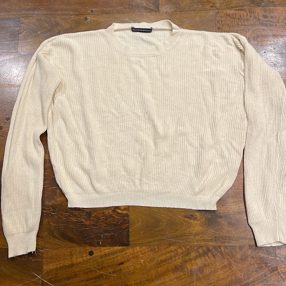 Brandy Melville sweater
